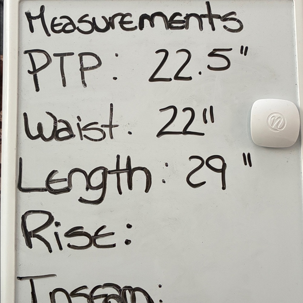 Brown 100% Polyester Leopard Print Button-Up Shir… - image 4